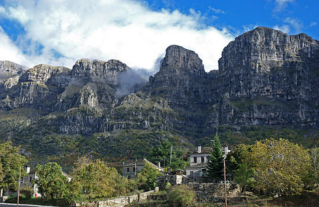 6 Yunanistan - Megalo Papigo