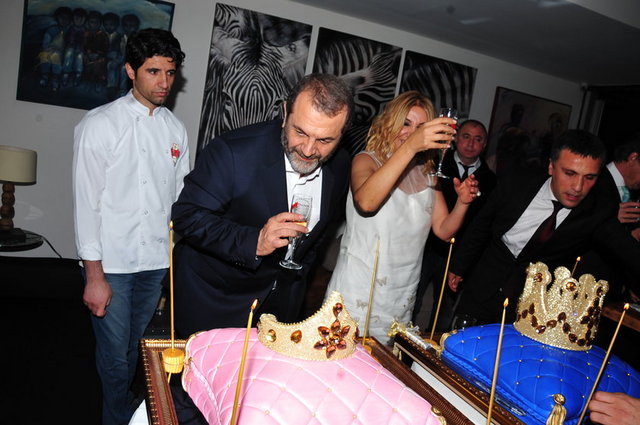 MENSURE - ÖMER FARUK ÖZBEK 