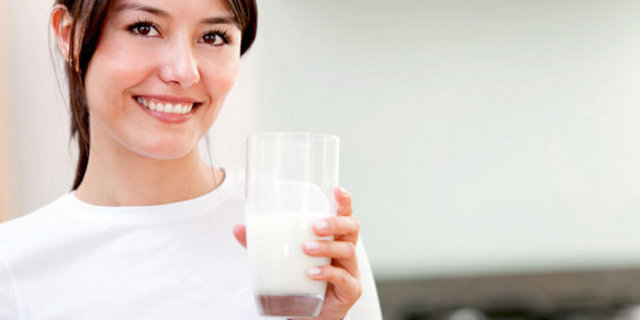 Kuruyemişler, soya fasulyesi, tam tahıllar magnezyumun zengin kaynakları olmakla birlikte; kakao, muz, avokado, peynir, yumurta, patateste de magnezyum minerali yer alıyor.