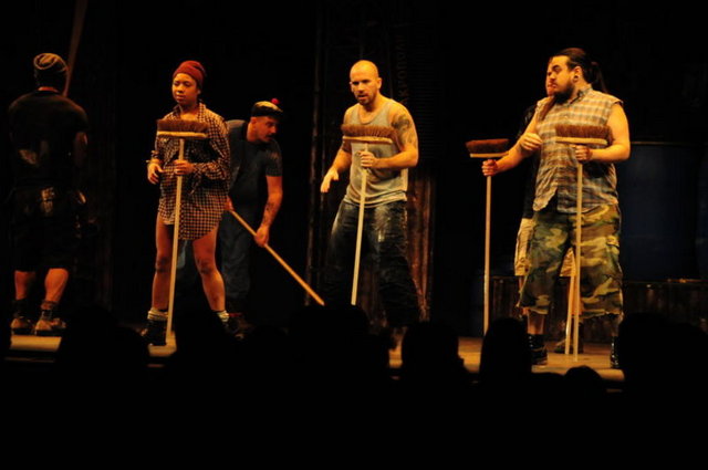 STOMP
