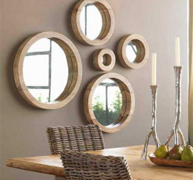 Pek çoğumuz evimizde objelere yer veririz. Mobilyaların şık aksesuarlarıdır onlar.