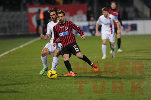 13-GENÇLERBİRLİĞİ (24 PUAN)  - GÖĞÜS REKLAMI: İCK Yapı