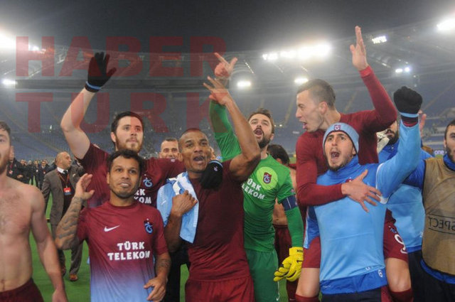 9-TRABZONSPOR (29 PUAN)  - GÖGÜS REKLAMI: Türk Telekom