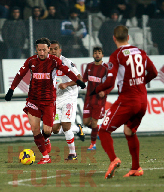 FORMA SPONSORU: Umbro