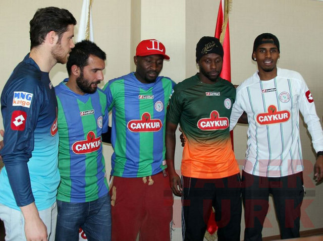 16-ÇAYKUR RİZESPOR (18 PUAN)  - GÖĞÜS REKLAMI: Çaykur