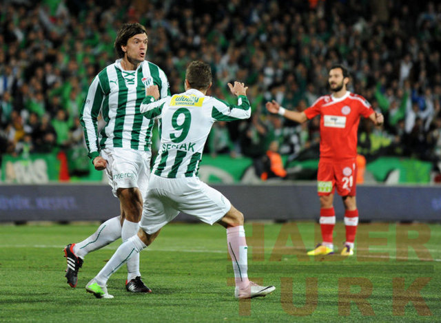 FORMA SPONSORU: Puma