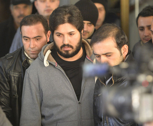 Zarrab, belirlenen günlerde cezaevinden ambulans ile Okmeydanı Hastanesi'ne götürülerek tedavisi yapılıyor. Gökay USANMAZ