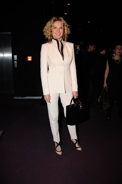 ESRA OFLAZ GÜVENKAYA