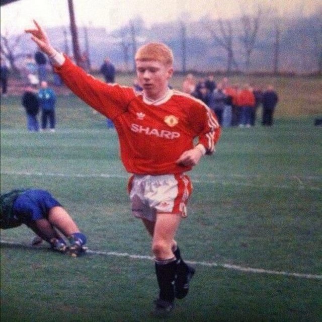 Paul Scholes, Manchester United minik takımında