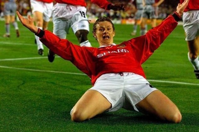 Ole Gunnar Solskjar: 1999 Şampiyonlar Ligi Finali'nde galibiyet golünü attıktan sonra.