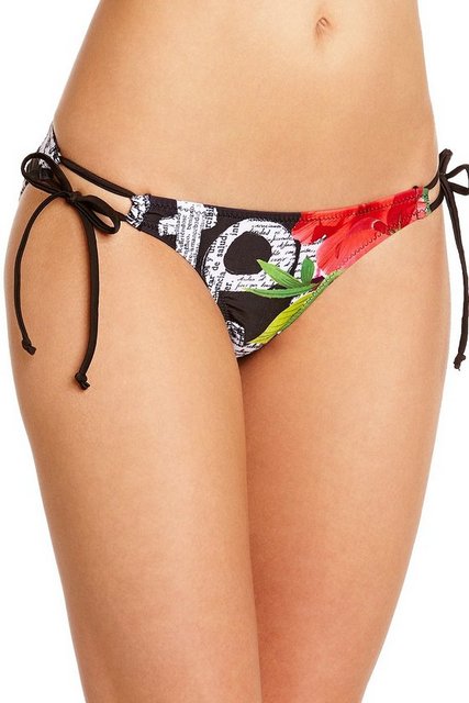 51) Bikini bölgesinin tıraşlı kısmında elini gezdirip, "sakal gibi uzamak" deyimini doğrulayan manzara karşısında bir daha jilet kullanmama kararı almak.