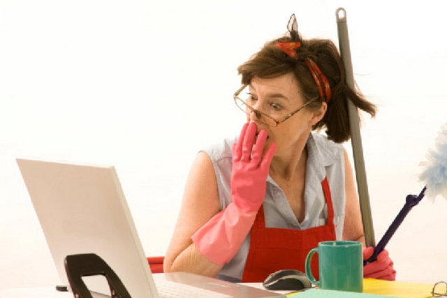 49) Sonrada polyannacılık oynayıp, "İyi ki sevgilim yok, yoksa o korkunç acıya katlanmak zorunda kalırdım" diye düşünmek ve kendi kendini teselli etmek.