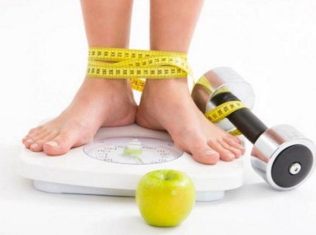 Popüler glütensiz diyeti, sağlıklı kişiler tarafından uygulandığında vücutta vitamin kaybına yol açtığından, besin eksikliğine neden olabilmektedir.