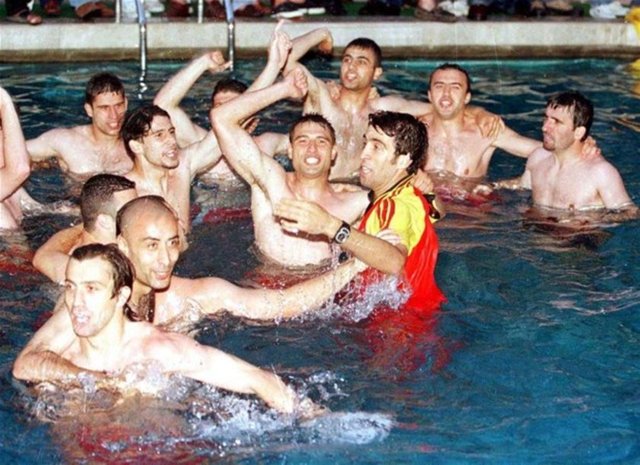 GALATASARAY'IN HAVUZ KEYFİ