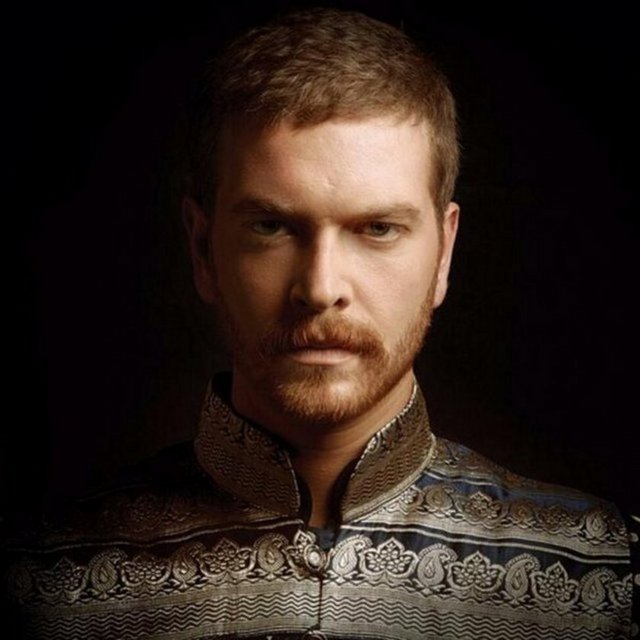 1574'te 50 yaşındayken göğüs boşluğunda meydana gelen kanama yüzünden öldü.