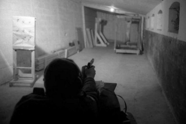 PETA'dan yapılan açıklamada, diğer ülkelerin simülatör kullanarak eğitim yaptığına dikkat çekilerek canlı hayvanları, bıçaklamak, tabanca ile yaralamak suretiyle sözde asker kurtarıyor gibi kurtarmaya çalışmanın eğitime bir katkısı olmayacağı bildirildi