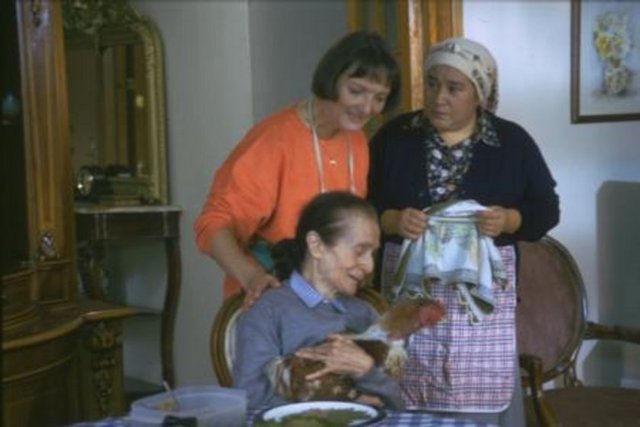 LATİFE SARUHAN -  - Sabri Bey'in kayınvalidesini canlandıran Latife Saruhan 2001 yılında aramızdan ayrıldı.