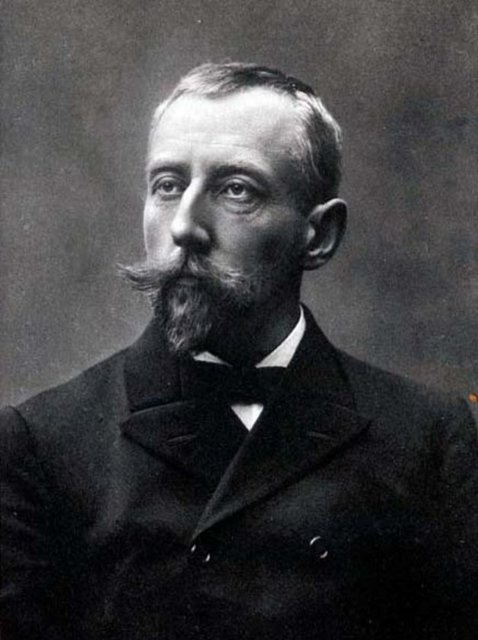 Ancak, Amundsen'le birlikte içinde 6 kişinin olduğu uçak 18 Haziran'da Kuzey Kutbu'ndan dönüş yolculuğundayken düştü...