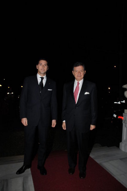 RAİF DİNÇKÖK