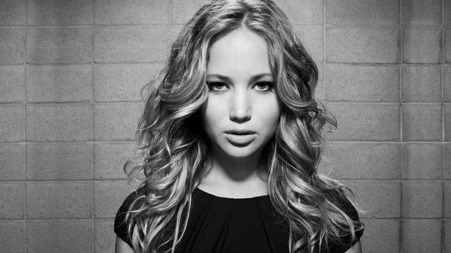 4 Jennifer Lawrence -