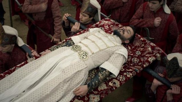 O MEKTUP SEYİRCİYİ AĞLATTI"Muhteşem Yüzyıl"da katledilen Şehzade Mustafa'nın yazdığı veda mektubu, geçtiğimiz çarşamba akşamı yayınlanan bölümde babasının eline geçti.