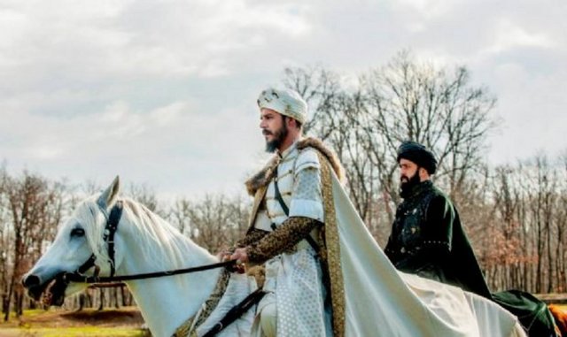 Saray hademelerinden Zal Mahmud ağa arkadan yetişip şehzadeyi boğdu. Cesedi çadırın önüne bir İran halısı üzerinde bırakılmak suretiyle ölümü ilan edildi