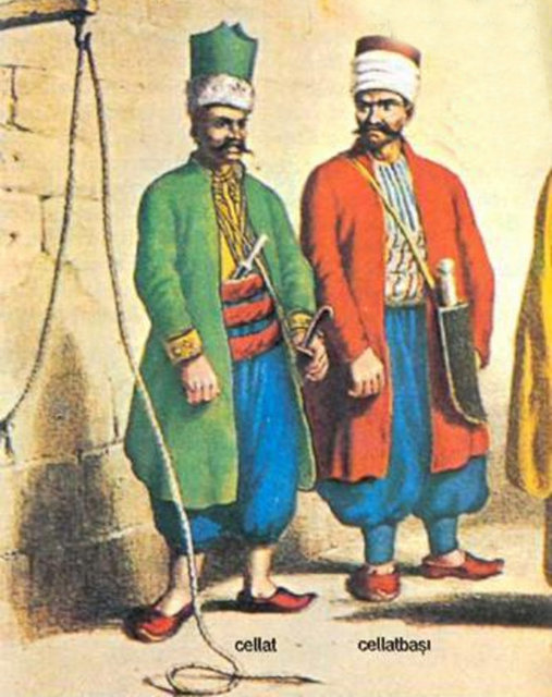 kesilen başları meşin bir kırbaya (torba) konur, torba balla doldurulur, İstanbul'a getirilir, gümüş bir tepsinin içinde padişaha sunulur, beden ise öldürüldüğü yere gömülürdü.