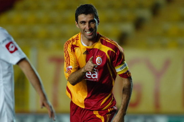 Hakan Şükür - 6.5 milyon Euro