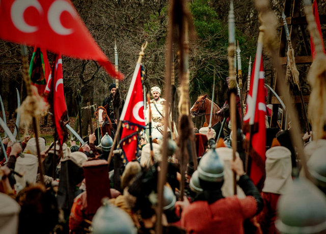 sebebiyle sahne çekimi çalışmalarına  İşitme Engelliler Federasyonu Başkanı Ercüment Tanrıverdi de katıldı.