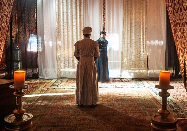 Ancak Sultan Süleyman'ın emriyle idam edilen Şehzade Mustafa direnirken bir hata yapıldı.