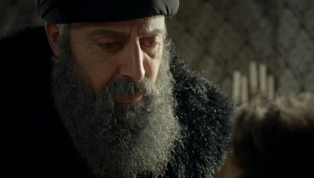 Abisinin acısına dayanamayan Cihangir'in hastalığı ilerleyecek ve şehzade babasının kollarında can verecek.