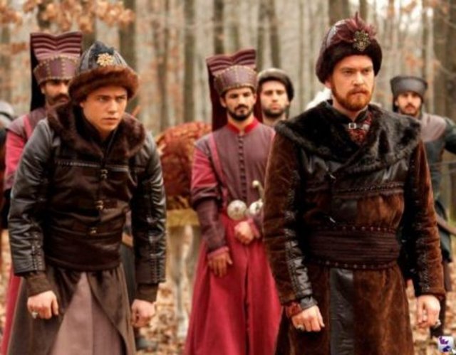 Cihangir adına Mimar Sinan'a bir cami yaptırdı.