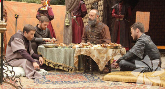 Ama Cihangir, rahatsızlığı ve kamburluğu nedeniyle bu görevi kabul etmedi.