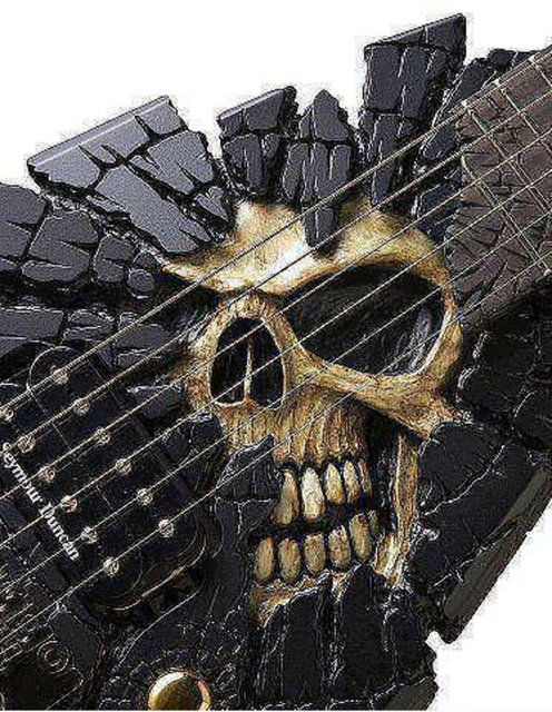 5. yaklaşık 20000 dolar değerindeki ESP gitarı