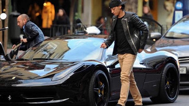 Mesut Özil