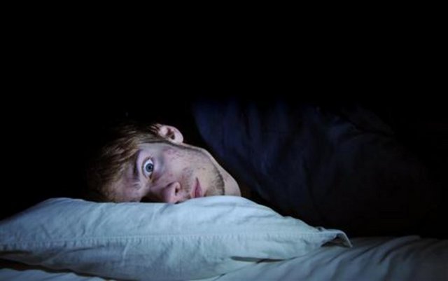 03.00 - Bedenin de ruhun da en karanlık safhası. Melatonin hormonunun salgılanması tembel ve kararsız yapıyor. İntihar edenlerin sayısı fazlalaşıyor.