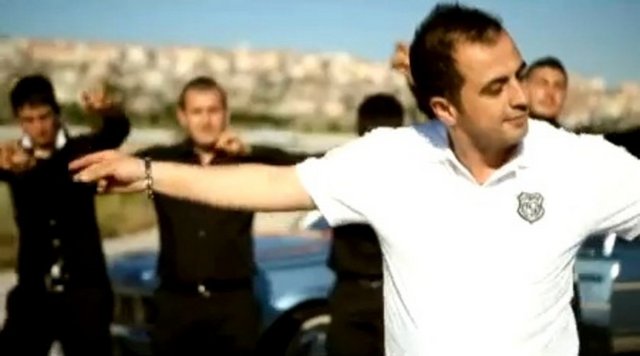 HAYATI TESBİH YAPMIŞIM