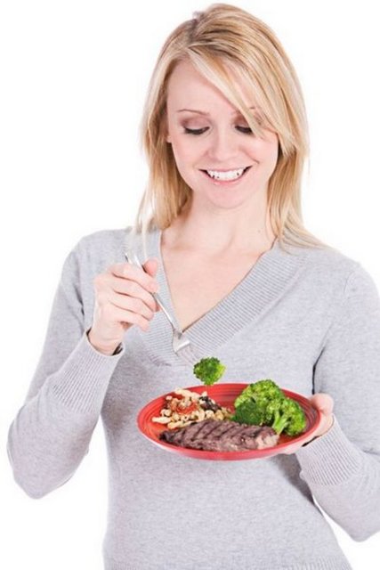 Karbonhidratları tamamen keser.