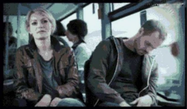 9. Cama 1,5 lt yağ bırakan adam -