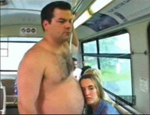 1. Otobüsün kadrolu fordçusu - Her otobüste mutlaka bulunur.