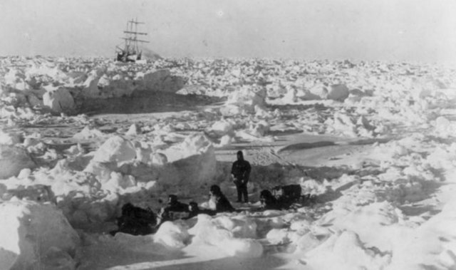 İngiliz kaşif Schakleton'un bu hayali büyük bir trajediyle sonuçlandı. Antartika'da gemileri mahsur kaldı.