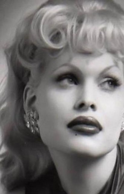 - Lepore, yıllardır botoks yaptırıyor.