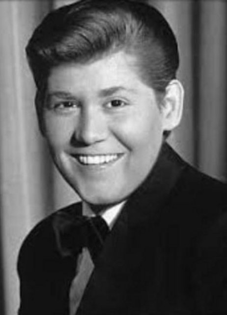 Newton'un bu hali çok geride kaldı.