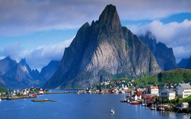Norveç, Reine