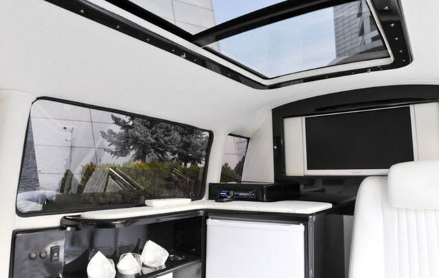 Almamızın nedeni; eşi ve benzeri olmayan bir otomobil olması ve düğünlerde çiftlerin tercih edeceklerini düşünmemiz.