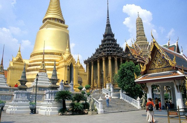 Bangkok, 2013 yılı yabancı ziyaretçi sayısı: 11-12 milyon