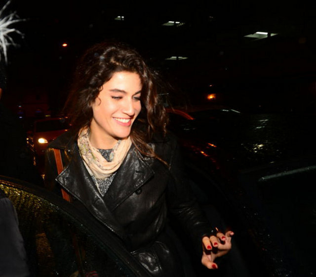 Muhteşem Yüzyıl ekibi önceki akşam Karaköy Liman Restoran'da düzenlenen yemekte bir araya geldi.