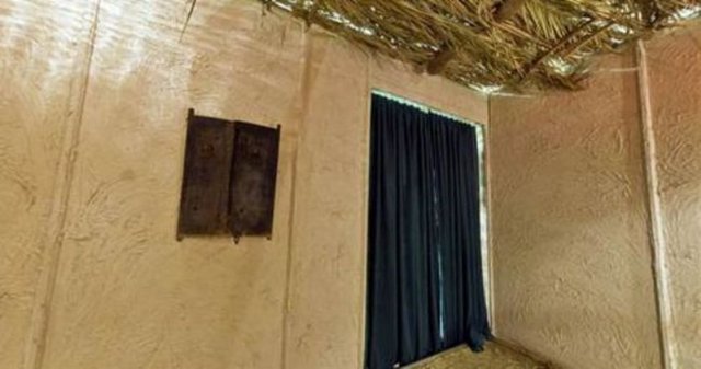 1400 yıl önce Hazreti Peygamber'in yaşadığı ev hadisler ışığında uzmanlar tarafından birebir yeniden yapıldı. -  -