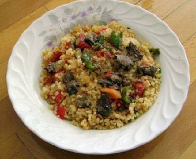 UŞAK - Alacatene, haşhaş sürtmesi, ciğerli bulgur