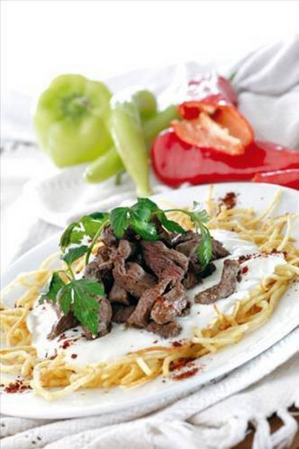 MUĞLA - Ara, dutmeç, çopur, döş dolması, balıklen, çıntar kavurması, ot ekşilemesi, galli patlıcan, ebegümeci kavurması, börülce kavurması, teltorlu börülce, yalankı, üzüm köftesi, ballı kabak, bestel, dülek reçeli ve Milas köftesi